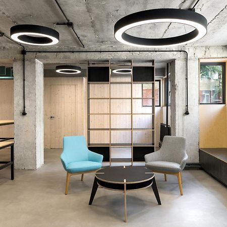 Izy Stay Hostel ברטיסלאבה מראה חיצוני תמונה