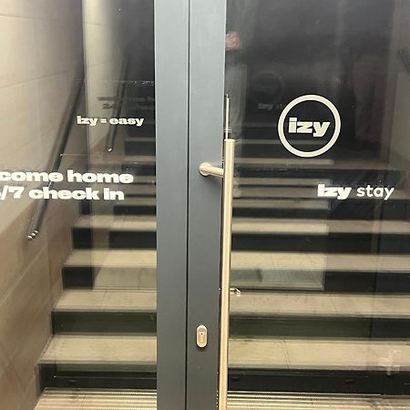 Izy Stay Hostel ברטיסלאבה מראה חיצוני תמונה